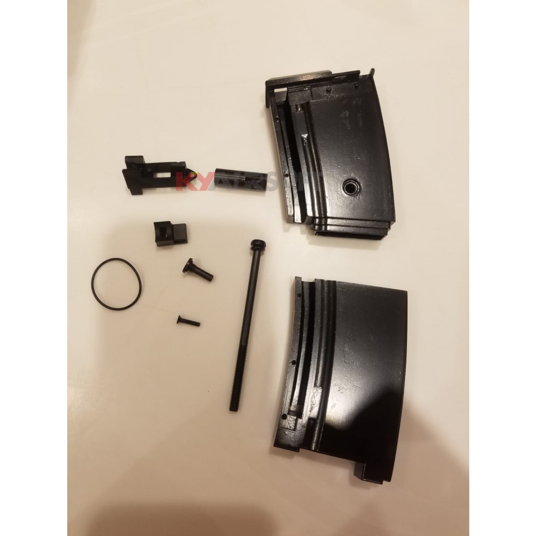 mag tank bolt on
