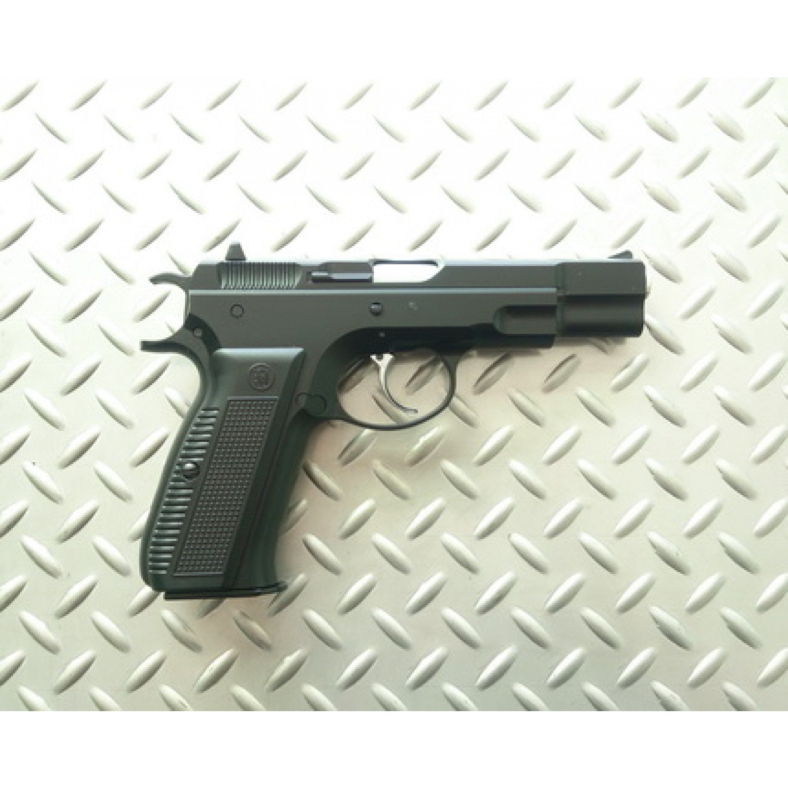 KJ Works KP09 Gas KJ Works (GBBP & GBBR) Guns