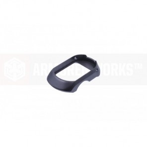 EMG / STI INTERNATIONAL™ 2011 TACTICAL MAGWELL (MATTE)