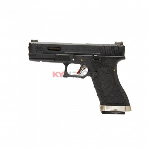 WE G17 T5 - BK SLIDE/SV BARREL/BK FRAME (2 magazines bundle)